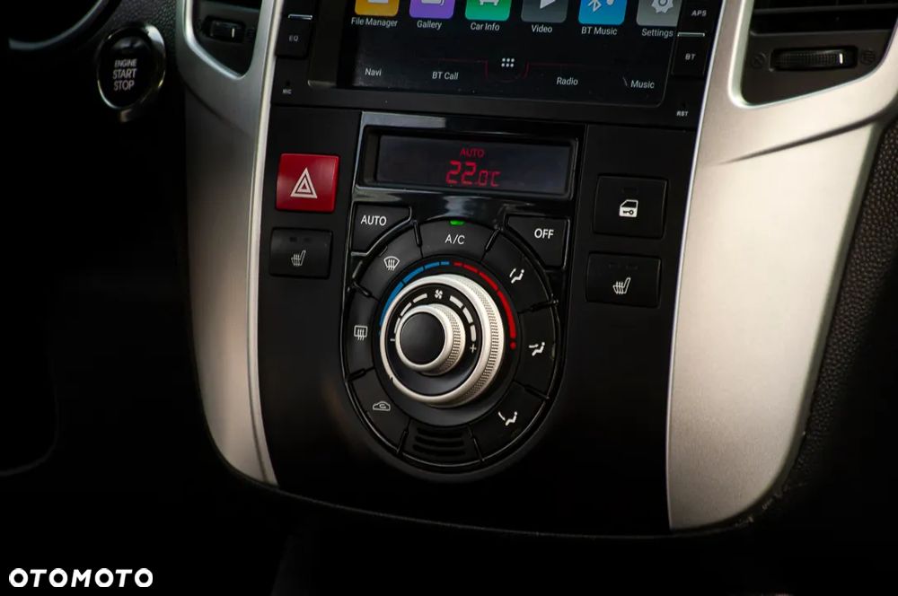 Kia Venga 1.4 CVVT Titanium Collection - 19