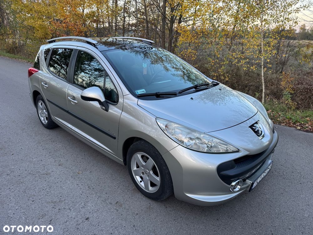 Peugeot 207 1.4 16V Trendy - 3