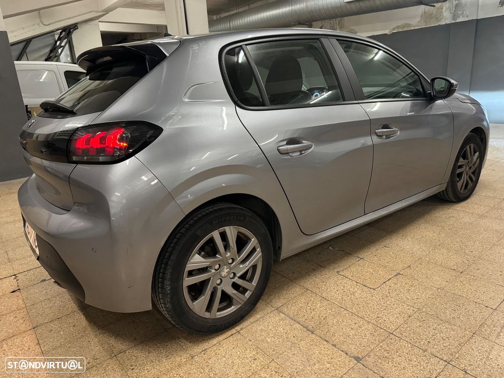 Peugeot 208 1.2 PureTech Allure - 4