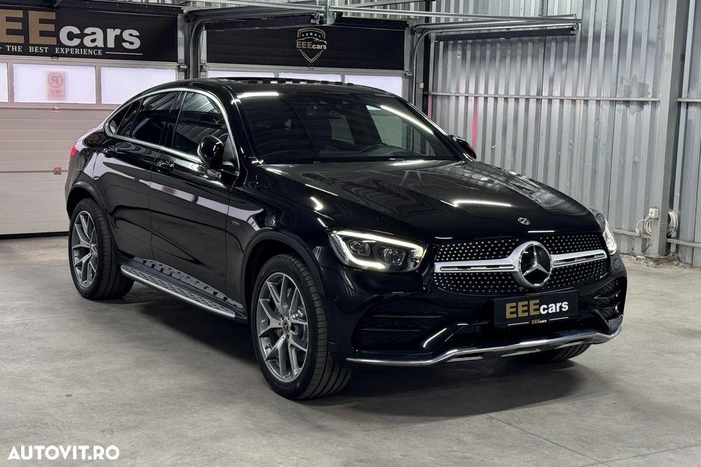 Mercedes-Benz GLC Coupe 300 e 4Matic 9G-TRONIC AMG Line Plus - 31