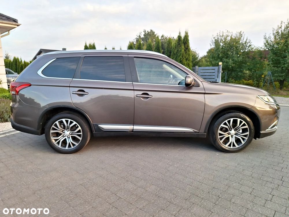 Mitsubishi Outlander 2.0 2WD CVT Spirit+ - 4