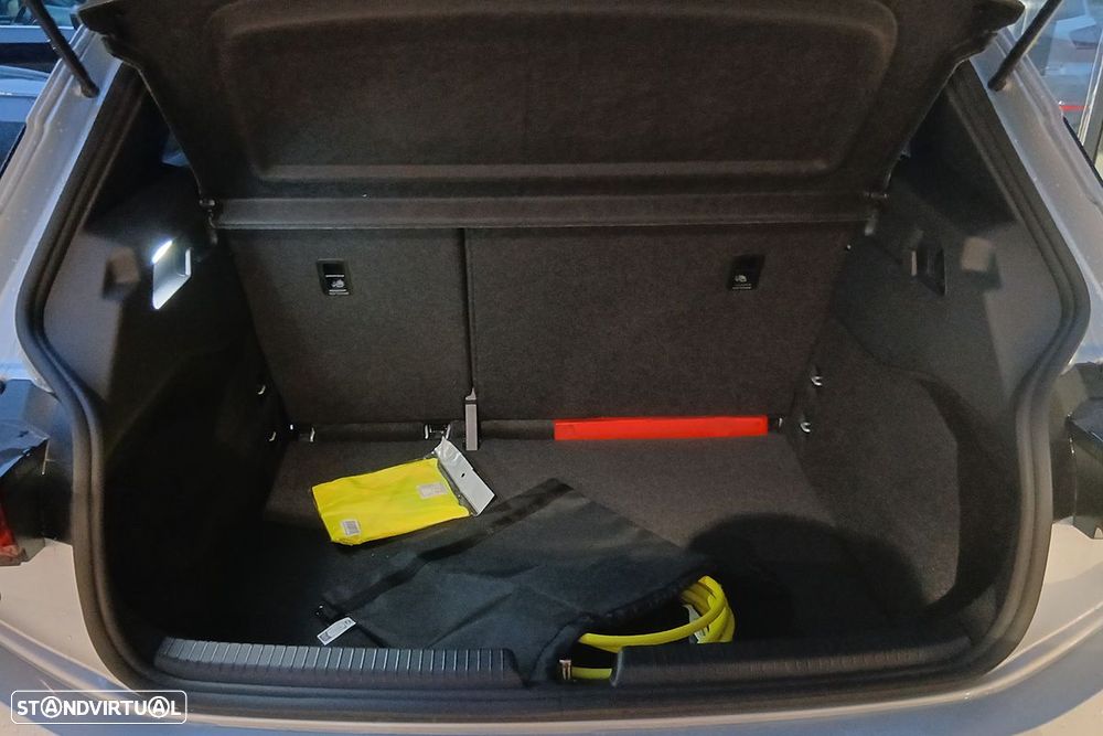 Cupra Leon ST 1.5 e-Hybrid DSG - 12