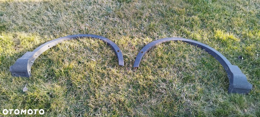 listwy błotników kuga mk2 escape nadkole atrapa