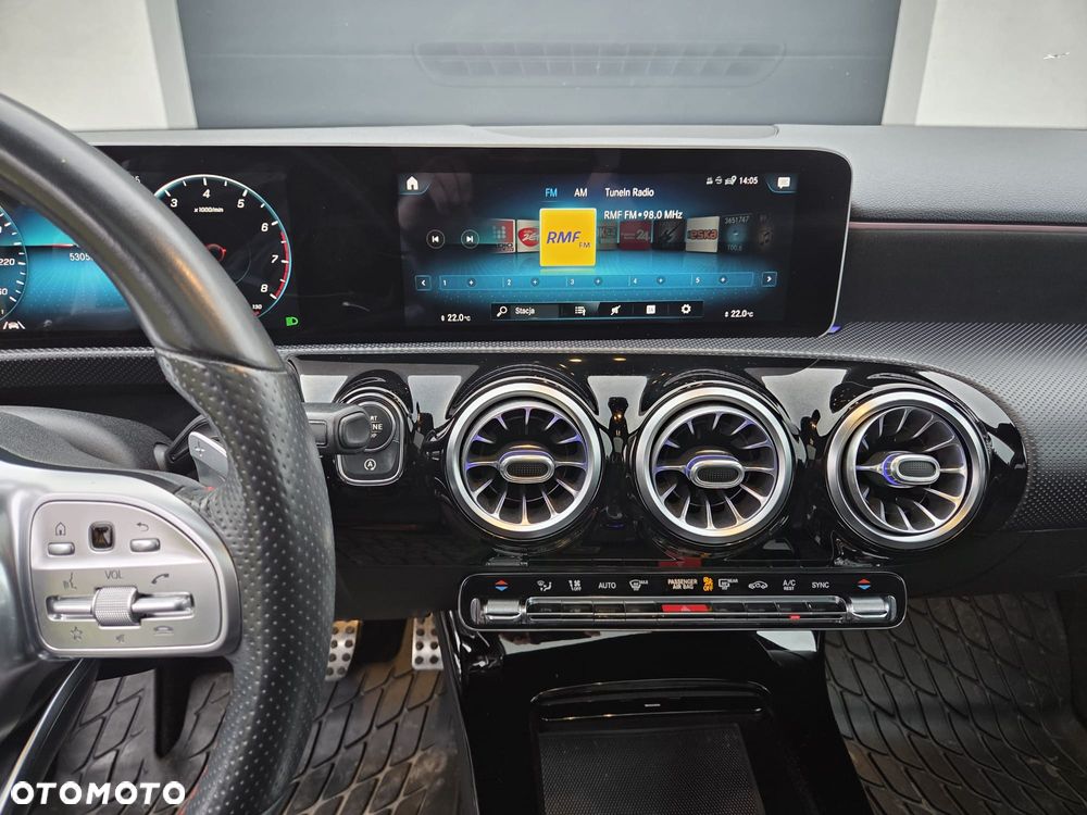 Mercedes-Benz Klasa A 200 AMG Line 7G-DCT - 11