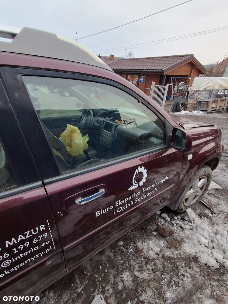 NISSAN X-TRAIL T30 01- DRZWI PRAWY PRZOD KX4 - 1