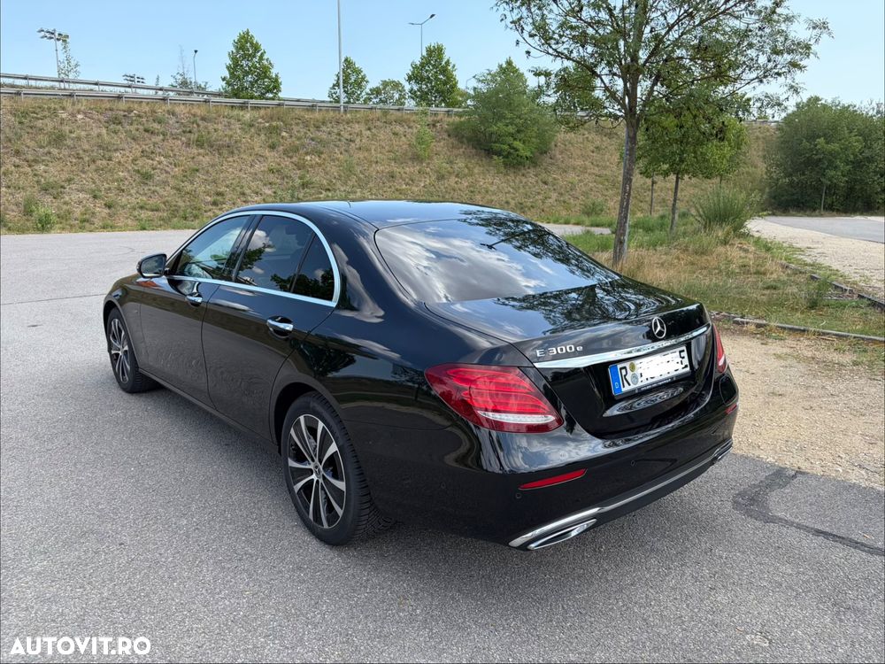 Mercedes-Benz E 300 Aut. - 7