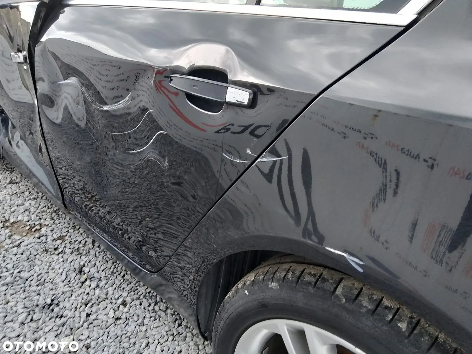Opel Insignia 2.0 T Cosmo - 19