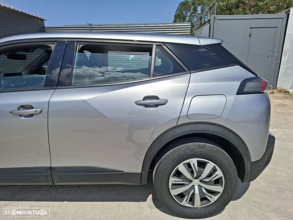 Peugeot 2008 1.2 PureTech Active Pack - 17