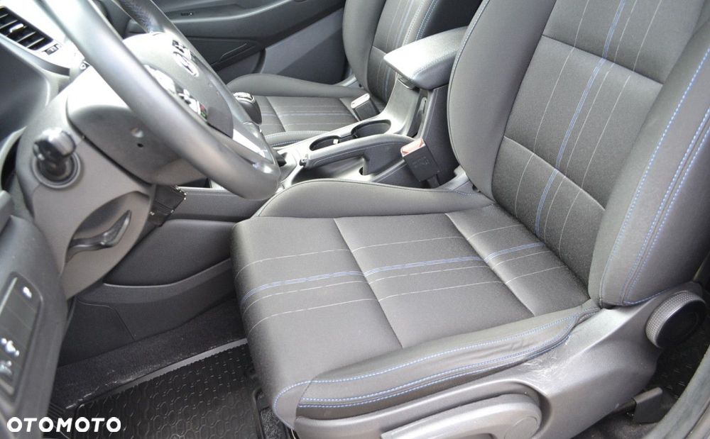 Hyundai Tucson blue 1.6 GDi 2WD Navi - 7