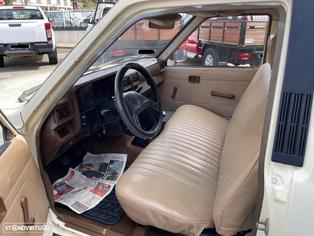 Toyota Hilux HILUX 2.4 D (75CV) - 7