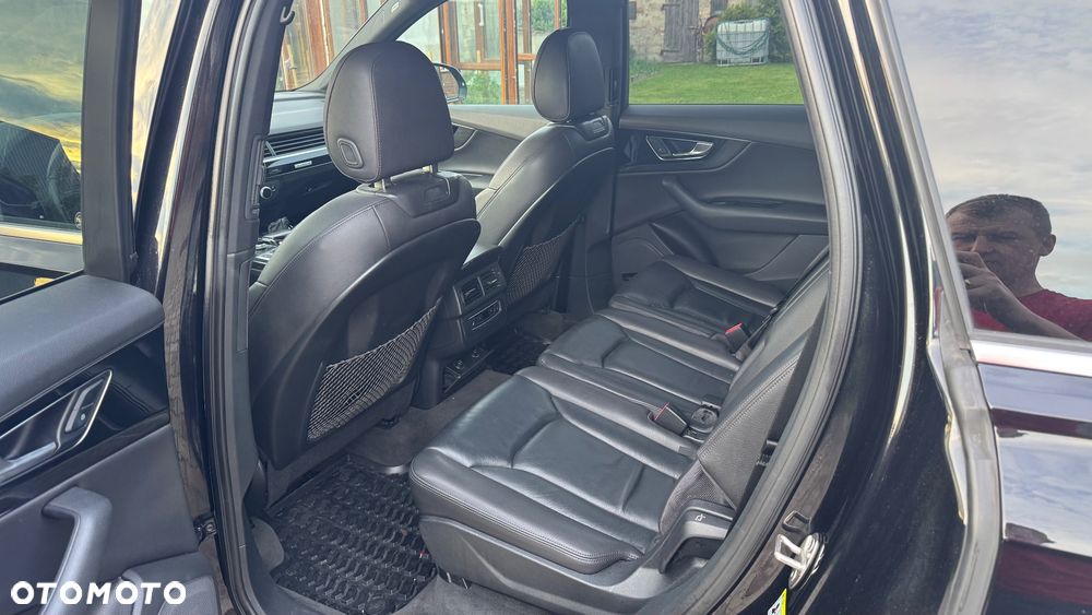 Audi Q7 3.0 TFSI Quattro Tiptronic - 12