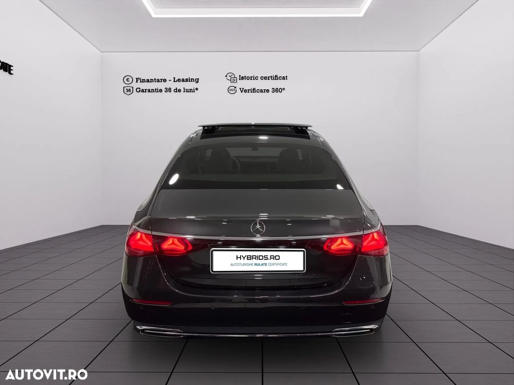 Mercedes-Benz E 400e 4Matic 9G-TRONIC - 6