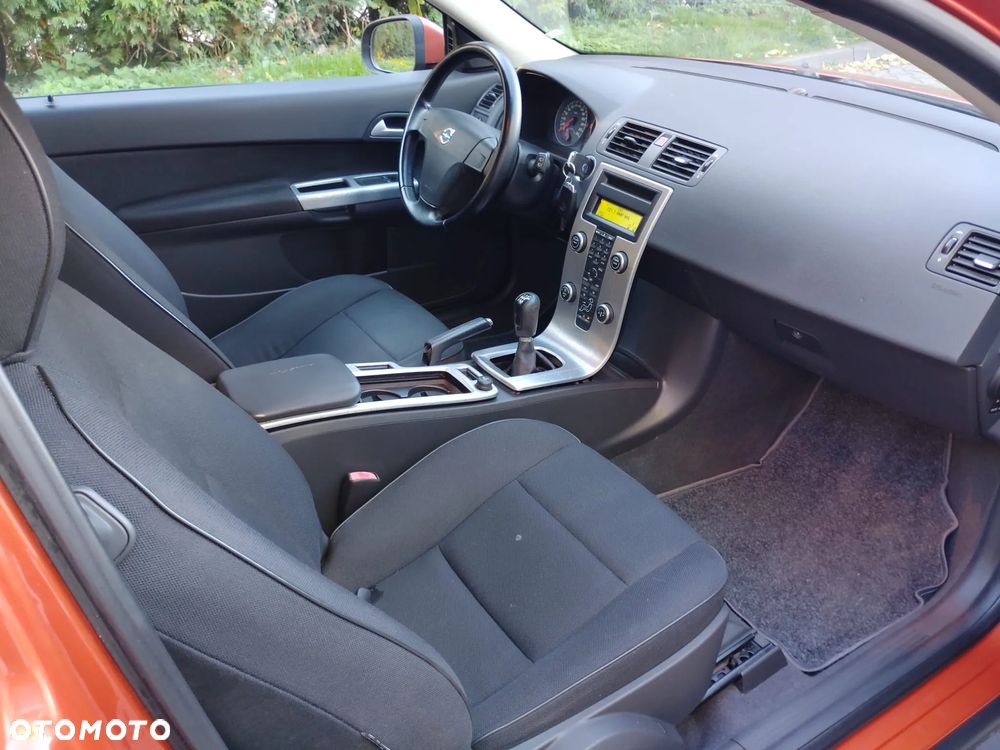 Volvo C30 1.6D DRIVe Kinetic - 10