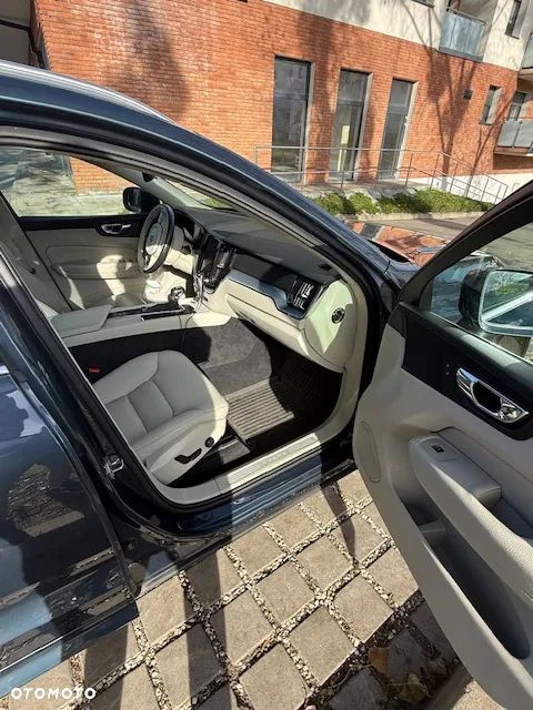 Volvo XC 60 D4 Momentum - 7