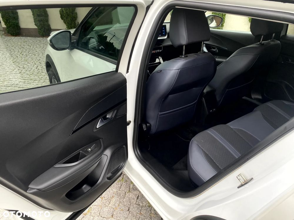 Peugeot 2008 - 16