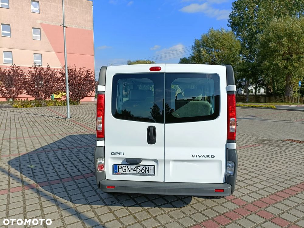 Opel Vivaro - 14