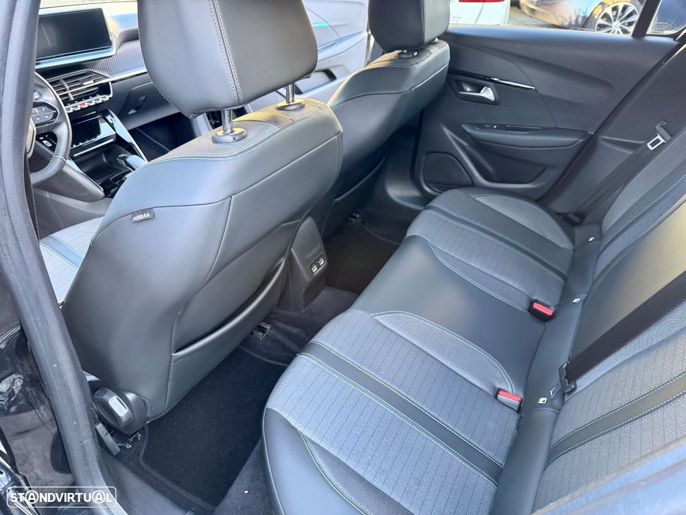 Peugeot e-208 50 kWh Allure Pack - 11