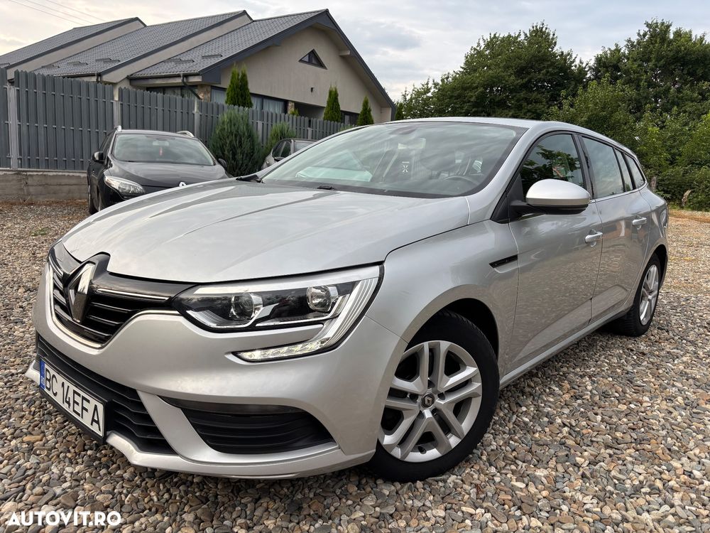 Renault Megane BLUE dCi Intens - 1