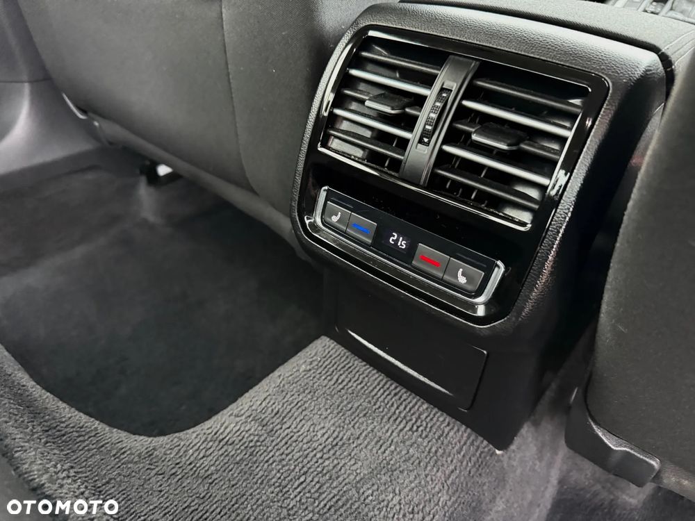 Volkswagen Passat 1.4 TSI BMT ACT Comfortline DSG - 11
