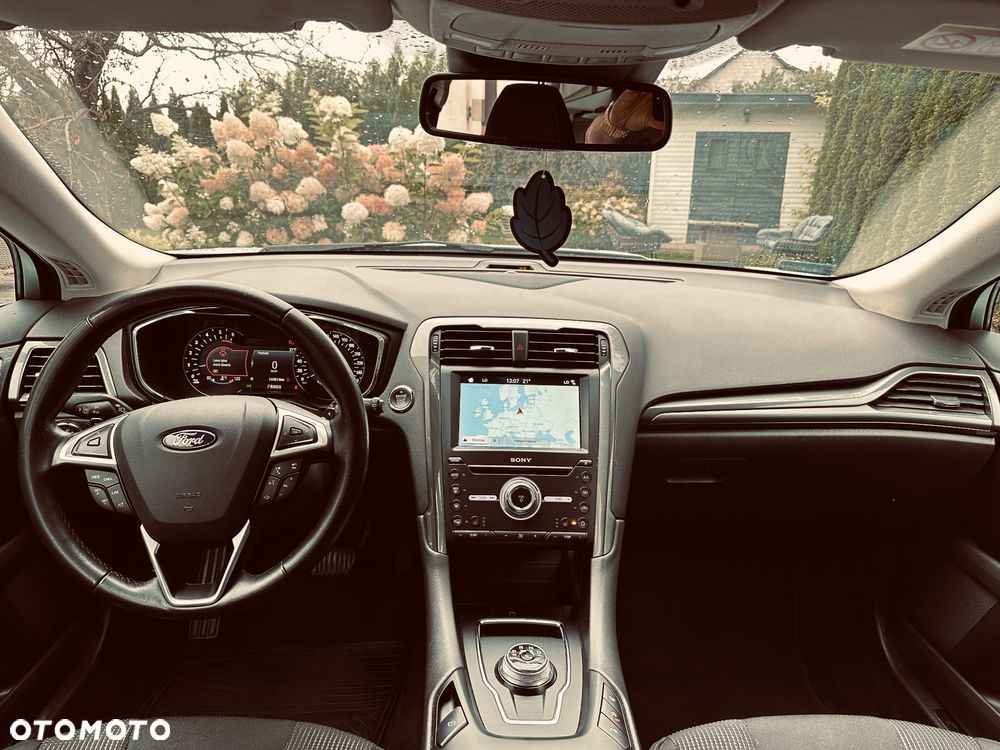 Ford Mondeo 2.0 EcoBlue Titanium - 26