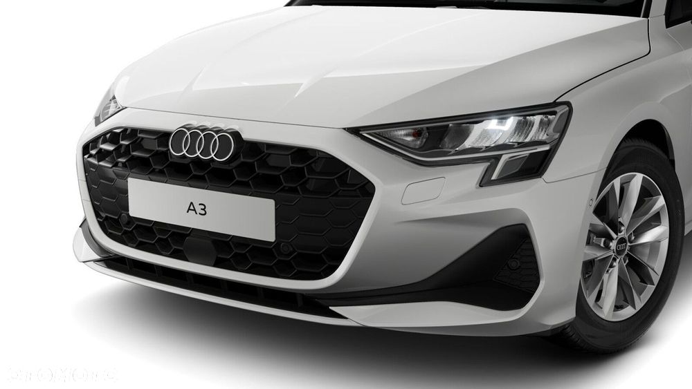 Audi A3 Sportback - 2