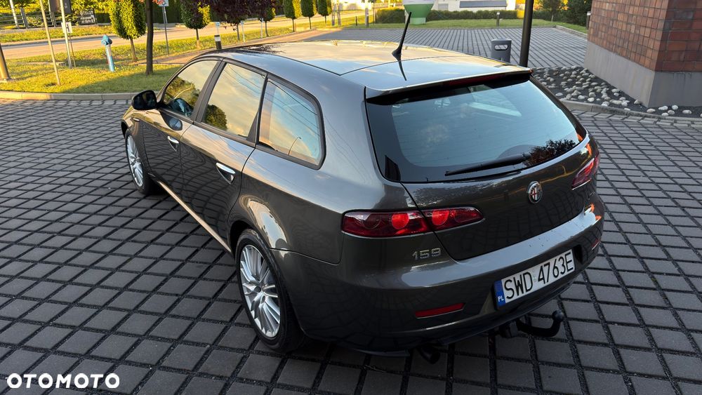 Alfa Romeo 159 1.9 JTDM 16V DPF Distinctive - 13