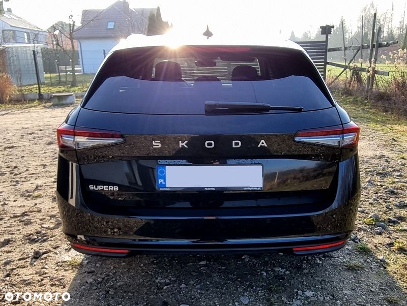 Skoda Superb 1.5 TSI L&K DSG - 4
