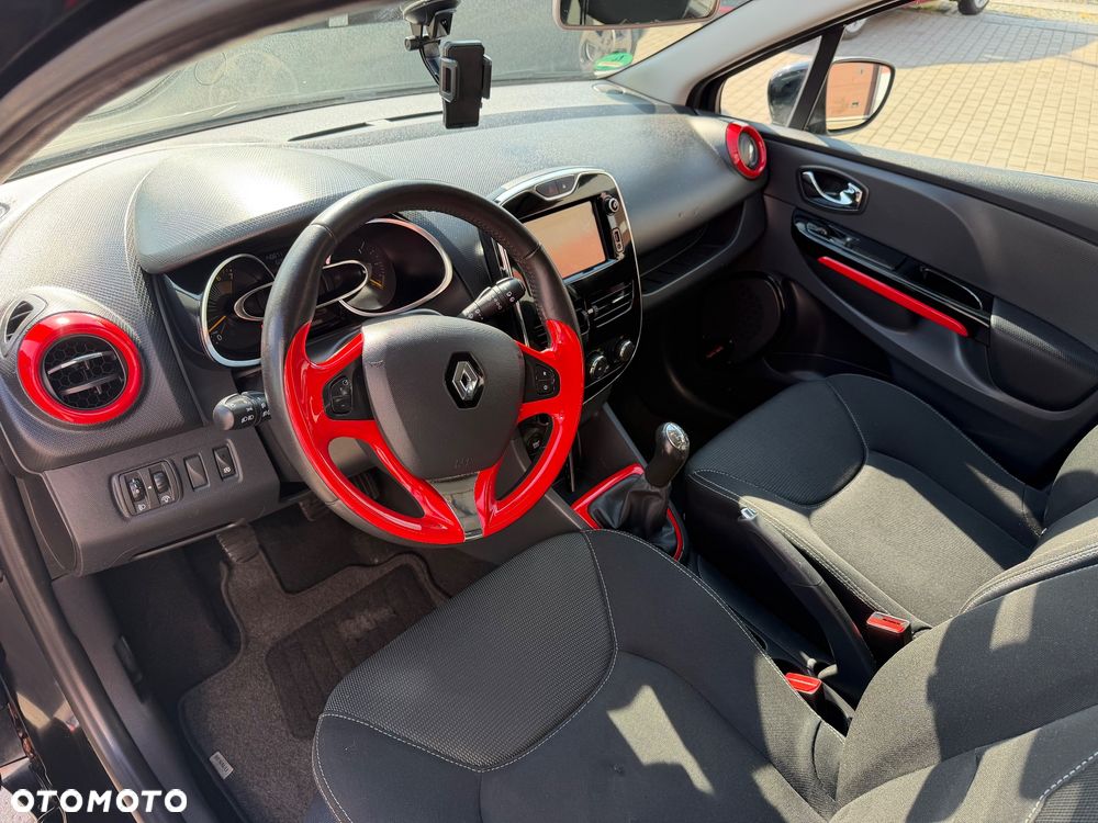 Renault Clio TCe 90 Limited - 15