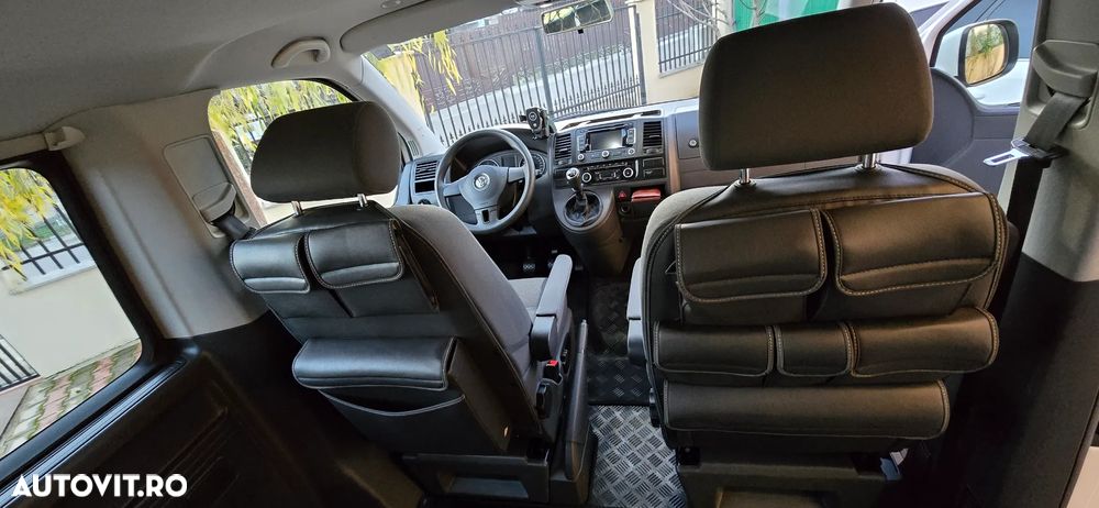 Volkswagen Caravelle - 6