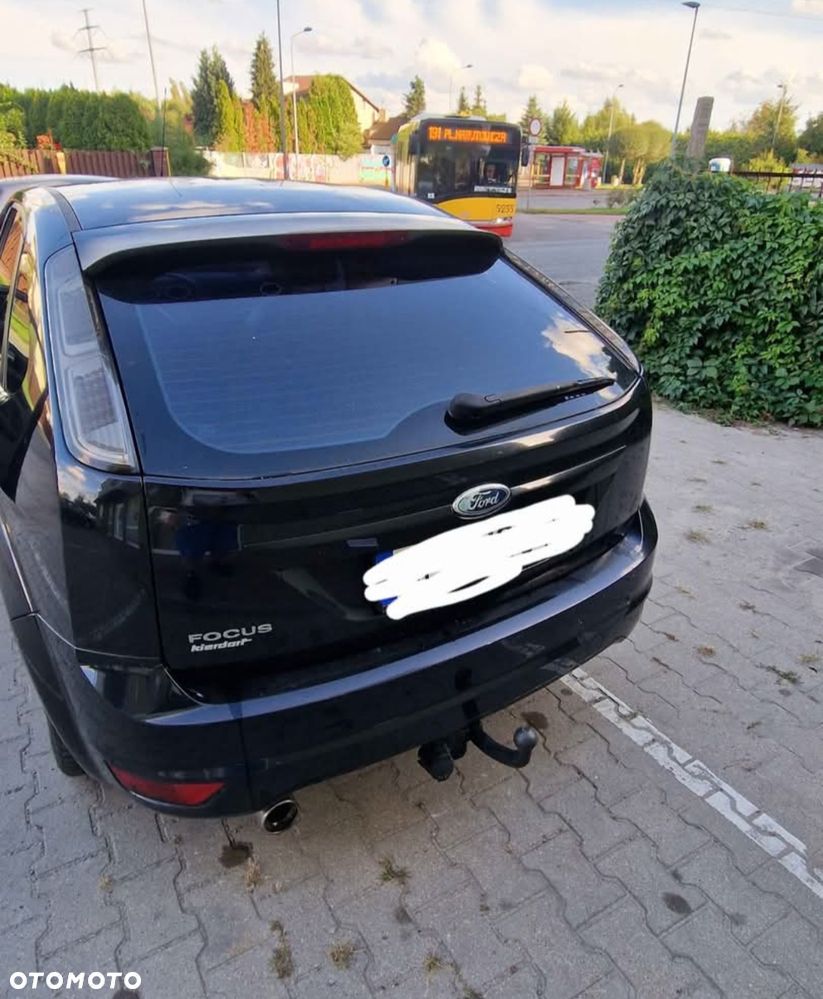 Ford Focus 1.6 16V Titanium - 9