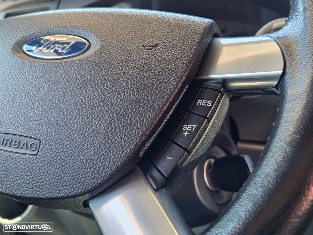 Ford Transit 2.2 TDCi - 23