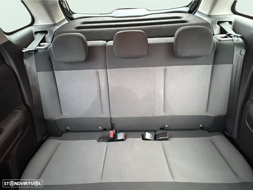 Citroën C3 Aircross 1.2 PureTech C-Series - 17