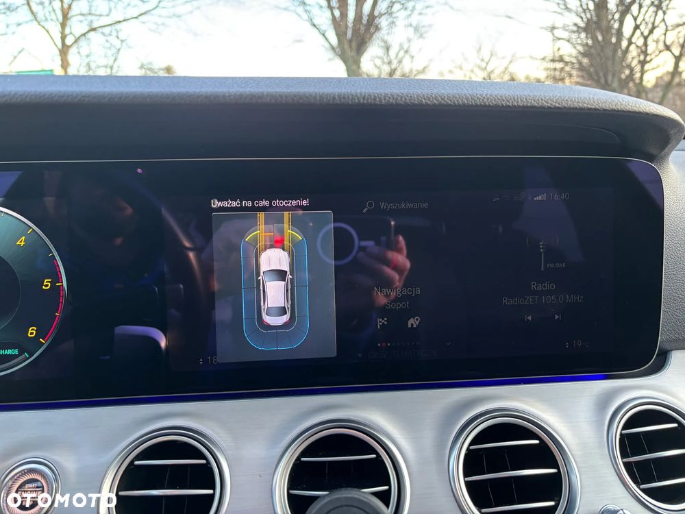 Mercedes-Benz Klasa E 220 d 4-Matic - 8