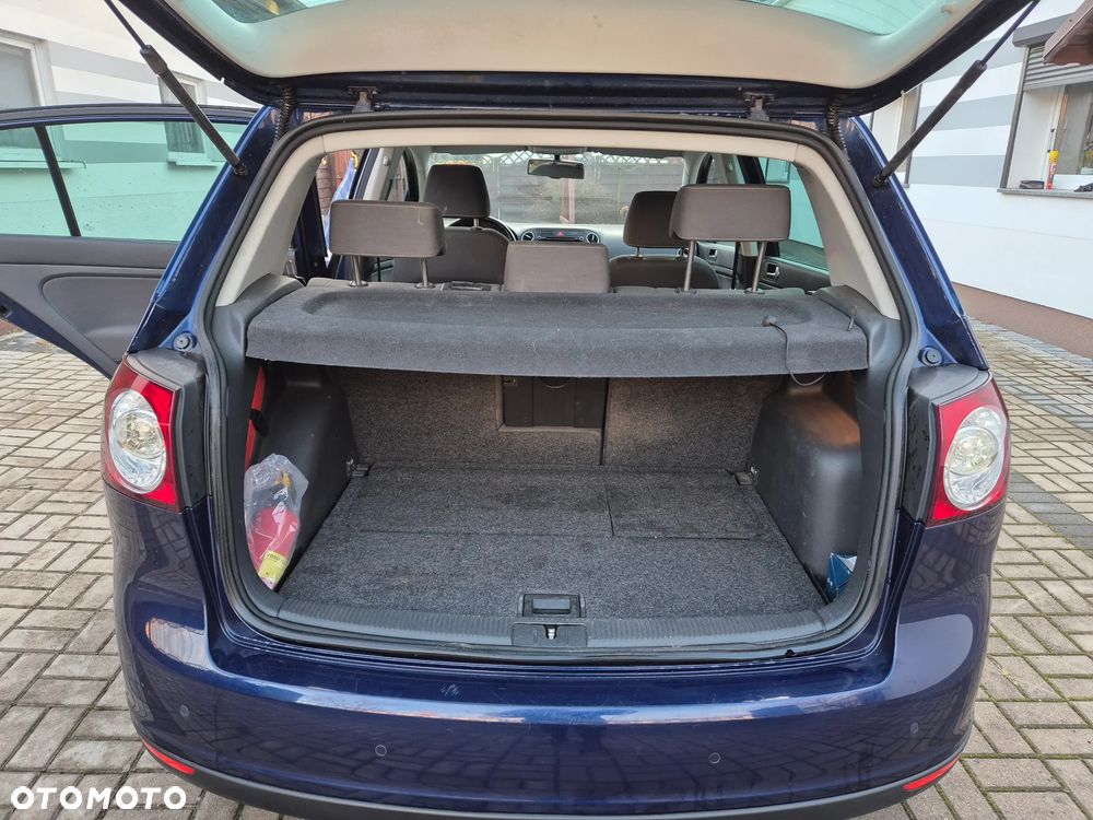 Volkswagen Golf Plus - 12