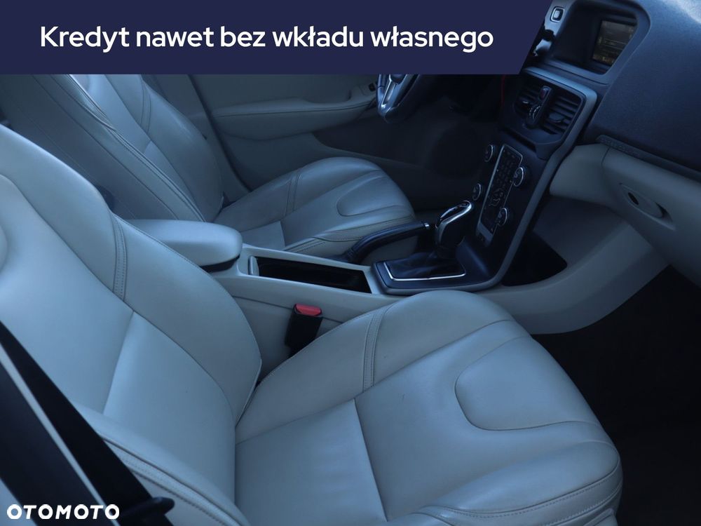 Volvo V40 - 11