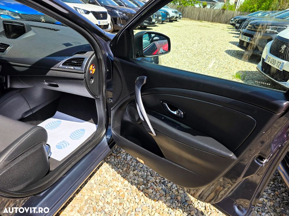 Renault Megane ENERGY dCi 110 Start & Stopp LIMITED - 13