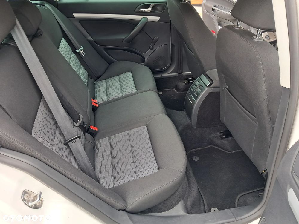 Skoda Octavia 1.4 TSI Active - 16
