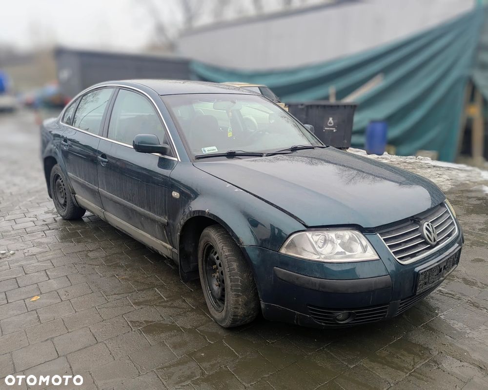 VW Passat B5 Lift sedan na części - 1