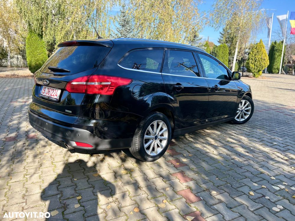 Ford Focus - 4