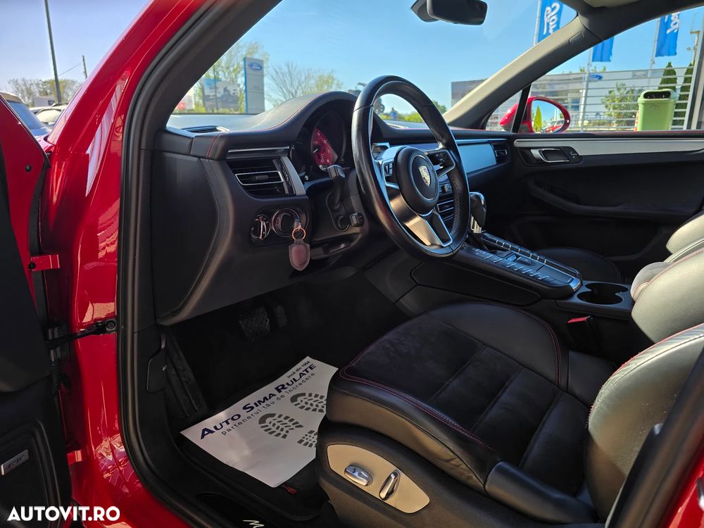 Porsche Macan - 17