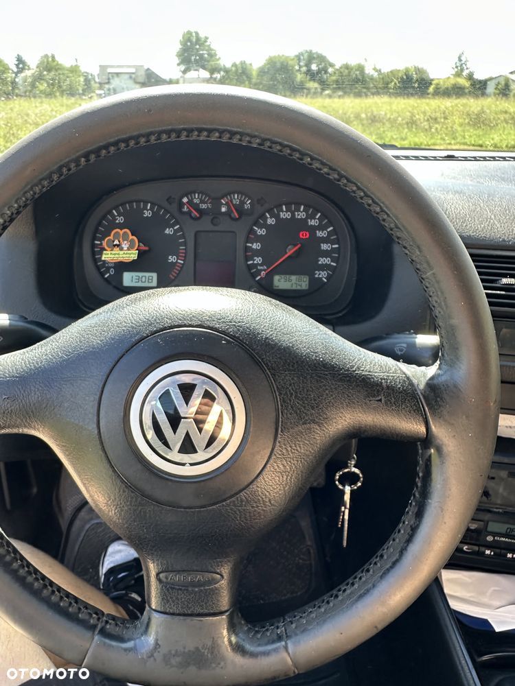 Volkswagen Golf 1.9 TDI Highline - 9