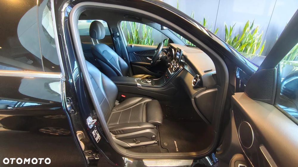 Mercedes-Benz GLC 220 d 4-Matic - 12
