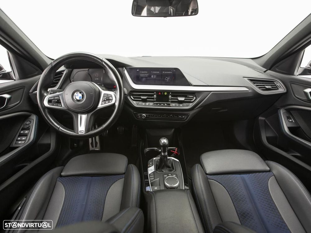 BMW 116 d Pack Desportivo M - 6
