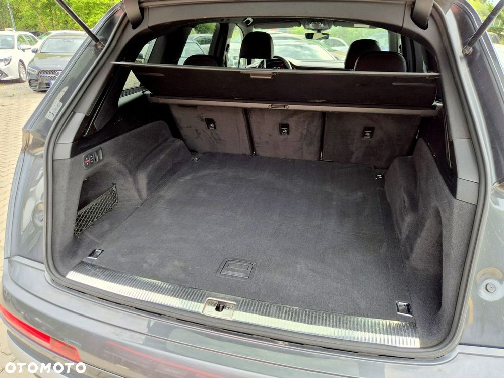 Audi SQ7 4.0 TDI Quattro Tiptronic - 30