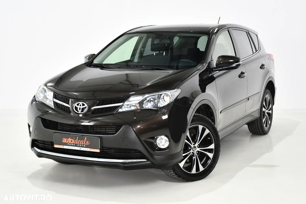 Toyota RAV4 2.0 D-4D 2WD Executive - 8