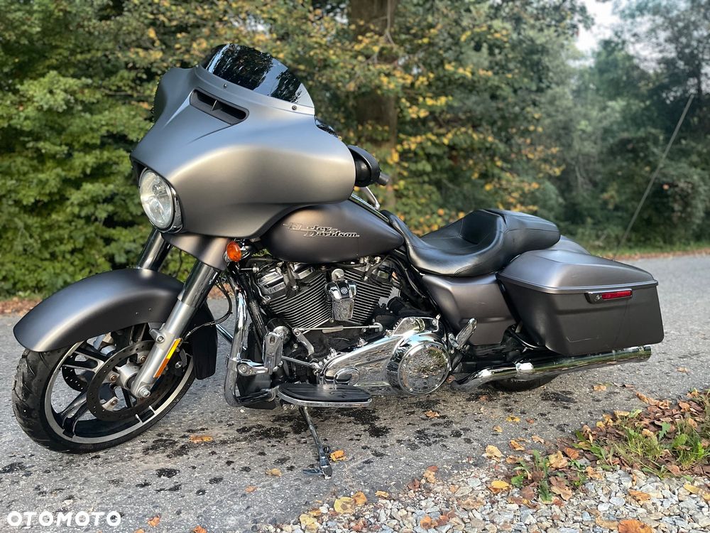 Harley-Davidson Touring Street Glide - 7