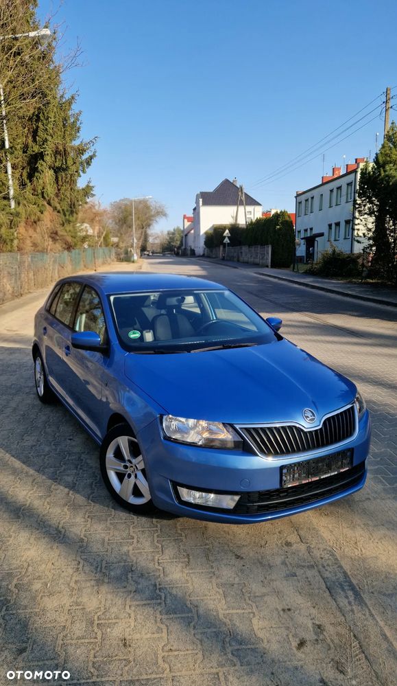Skoda RAPID 1.6 TDI Elegance - 2