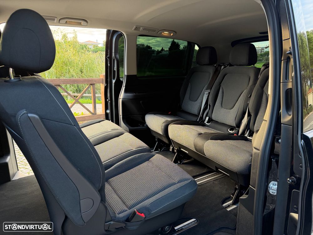 Mercedes-Benz V 220 d Extra-Longa 9G-TRONIC - 35