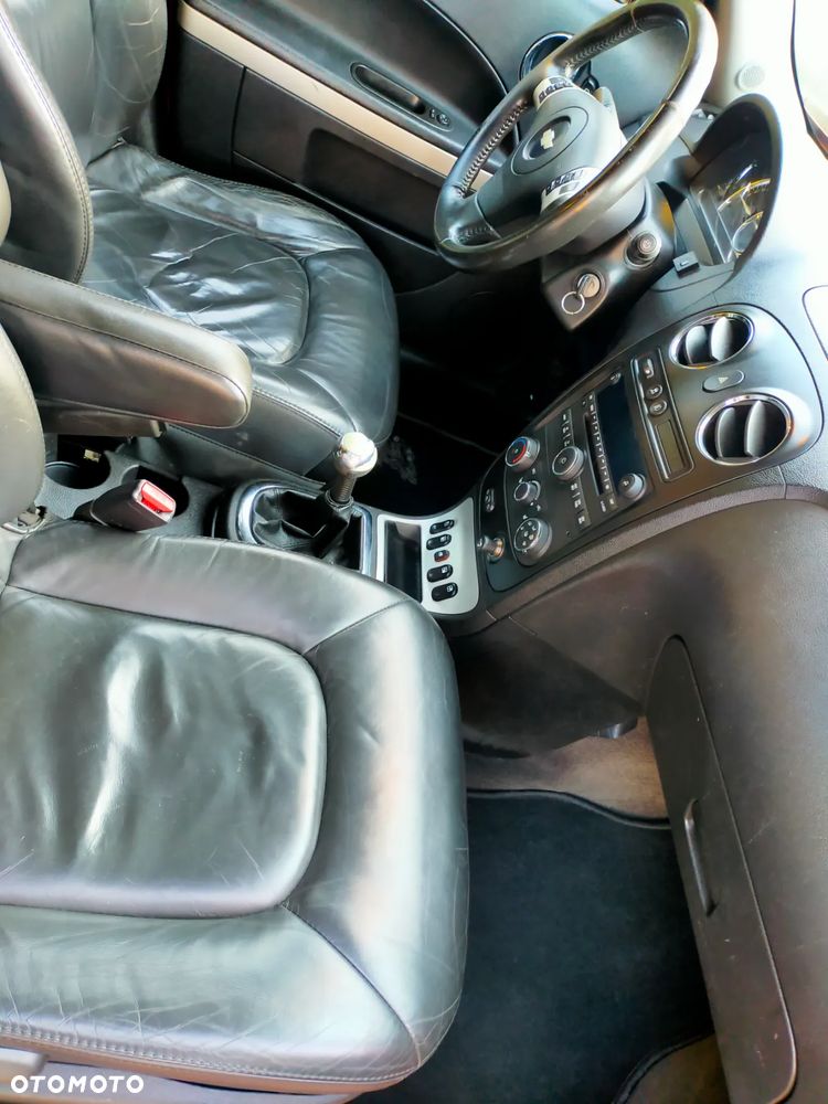 Chevrolet HHR 2.4 LT - 28