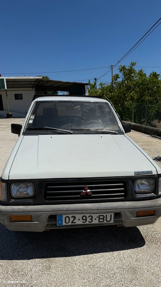 Mitsubishi L200 2.5 D - 4